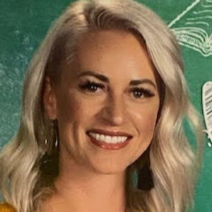 Meet your Posher, Caitlin